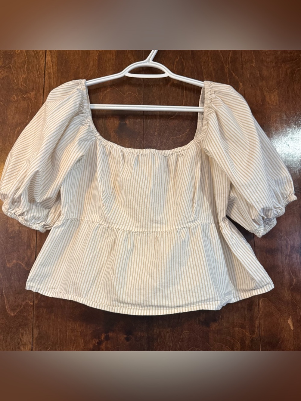 Sim & Sam XL Coastal Beige Striped Puff Sleeve Peplum Top